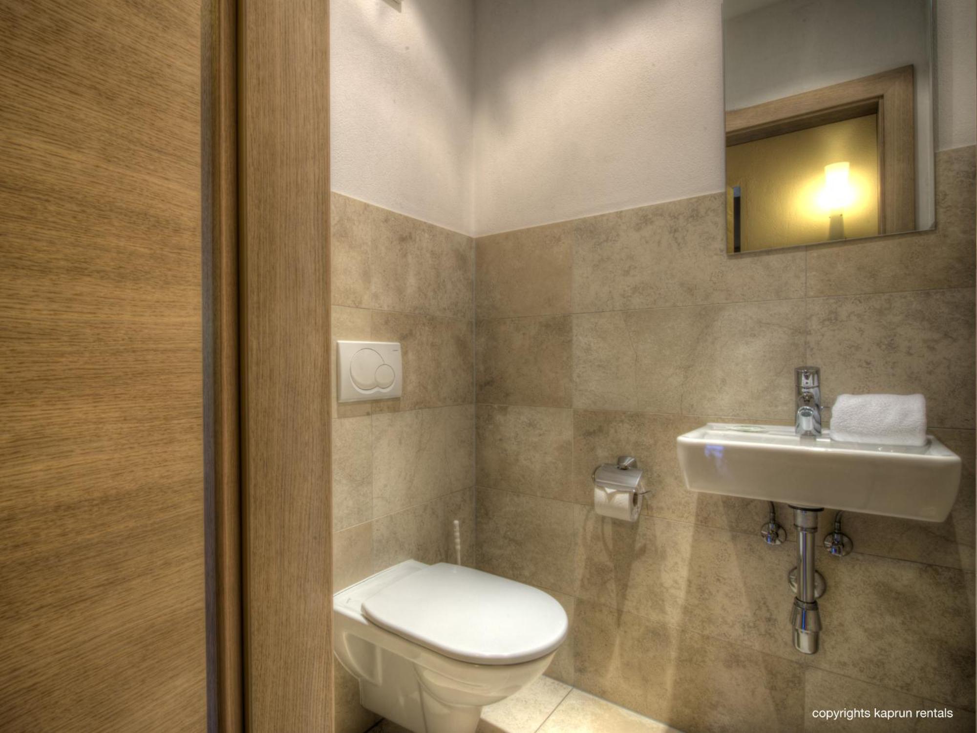 Residenz An Der Burg By Appartement Kaprun